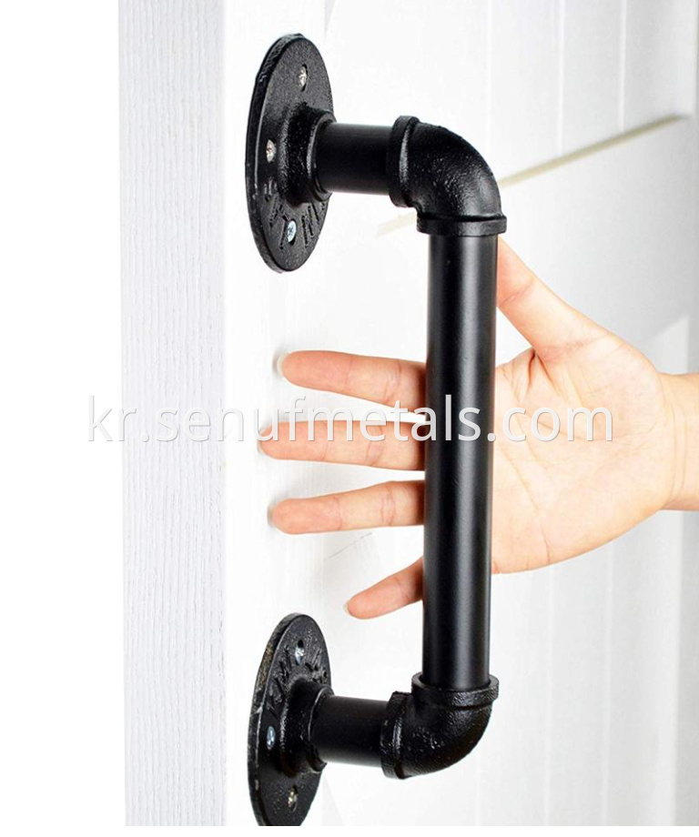 12 Smooth Black Pipe Handle Pull (2)